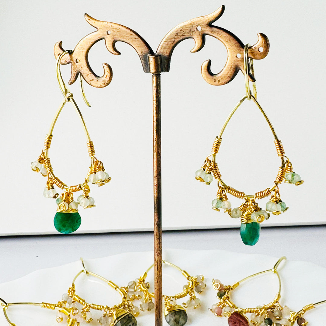 #rawna #collanaartigianale #MadeInItaly #gioielliartigianali #pietralavica #handmadejewelry #stileitaliano #collanalunga #eleganzanaturale #fashionmadeinitaly #artigianatoitaliano #jewelrylover #artigianato #Sicilia #italianstyle #LuxuryJewelry #Eleganza #sicilia #gioielli #jewelrydesigner #Earrings #Jewellery #Bracelets #Engagement #Necklaces