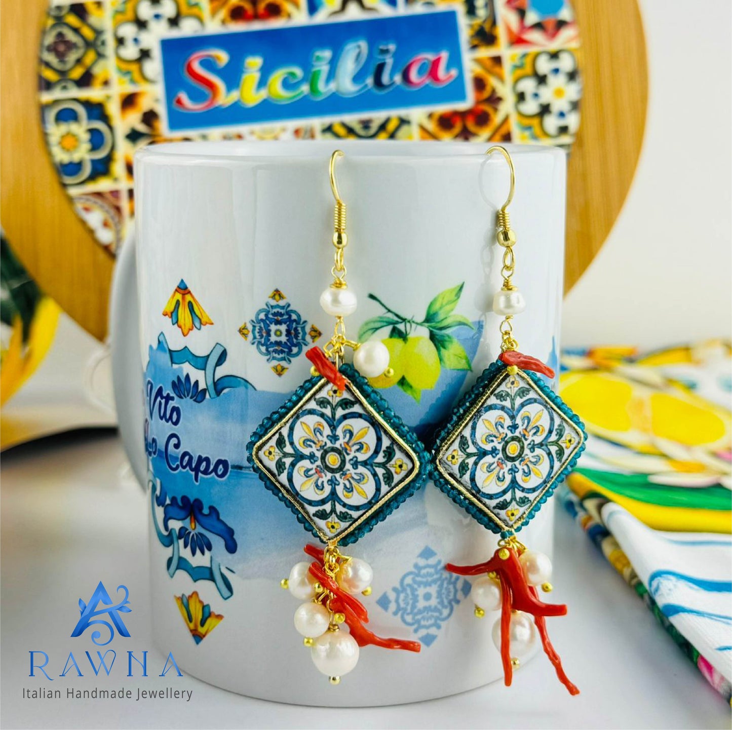 Orecchini in pietra lavica di Etna Maiolica siciliana-Rawna
