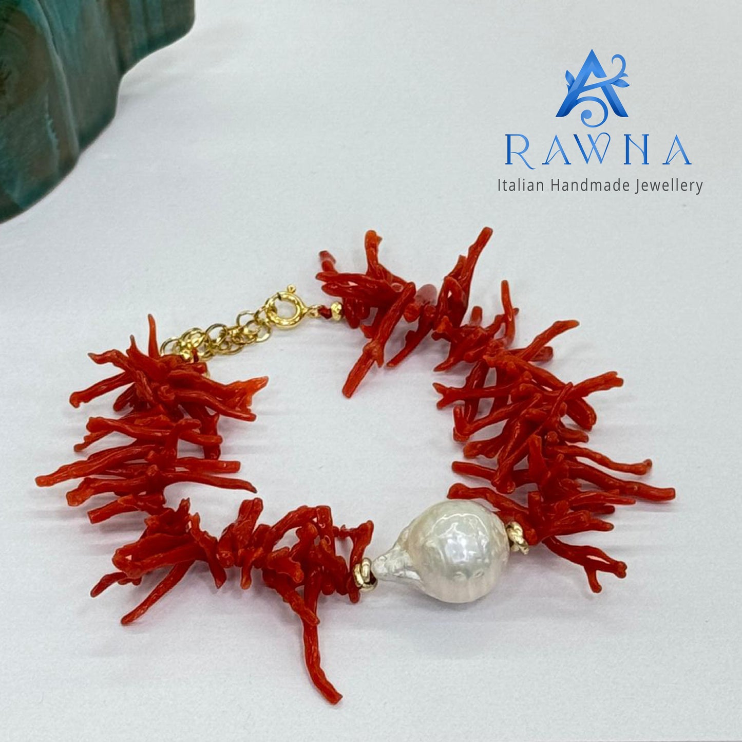 bracciale artigianale del marchio RAWNA Italian Handmade Jewellery.