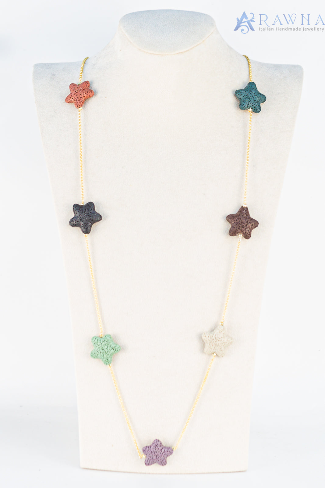 Collana lunga artigianale con stelle in pietra lavica naturale multicolore RAWNA