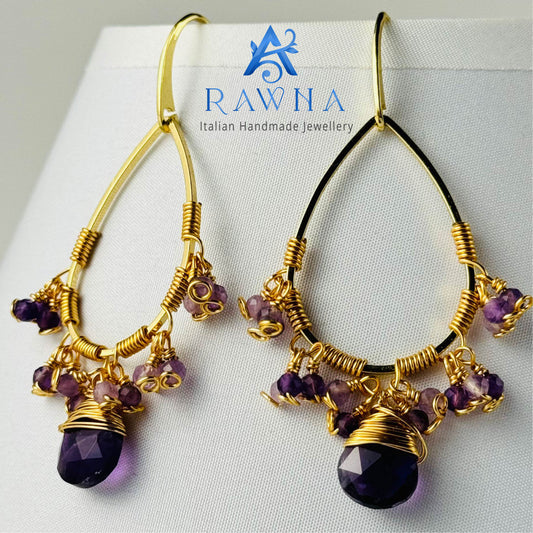 #rawna  #collanaartigianale  #MadeInItaly  #gioielliartigianali  #pietralavica  #handmadejewelry  #stileitaliano  #collanalunga  #eleganzanaturale  #fashionmadeinitaly  #artigianatoitaliano  #jewelrylover #artigianato #Sicilia #italianstyle #LuxuryJewelry #Eleganza #sicilia #gioielli #jewelrydesigner #Earrings #Jewellery #Bracelets #Engagement #Necklaces