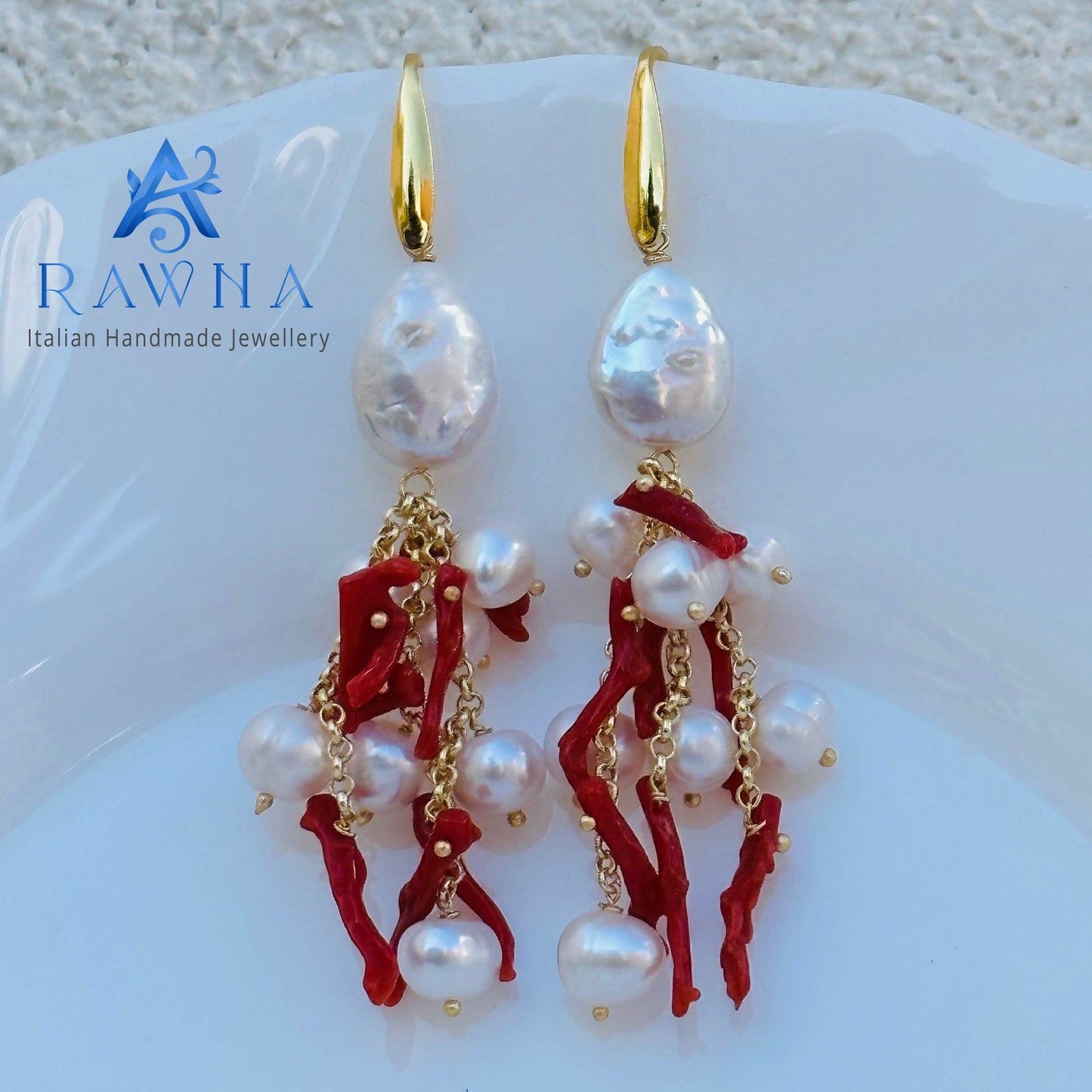 #rawna  #collanaartigianale  #MadeInItaly  #gioielliartigianali  #pietralavica  #handmadejewelry  #stileitaliano  #collanalunga  #eleganzanaturale  #fashionmadeinitaly  #artigianatoitaliano  #jewelrylover #artigianato #Sicilia #italianstyle #LuxuryJewelry #Eleganza #sicilia #gioielli #jewelrydesigner #Earrings #Jewellery #Bracelets #Engagement #Necklaces