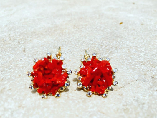 #rawna  #collanaartigianale  #MadeInItaly  #gioielliartigianali  #pietralavica  #handmadejewelry  #stileitaliano  #collanalunga  #eleganzanaturale  #fashionmadeinitaly  #artigianatoitaliano  #jewelrylover #artigianato #Sicilia #italianstyle #LuxuryJewelry #Eleganza #sicilia #gioielli #jewelrydesigner #Earrings #Jewellery #Bracelets #Engagement #Necklaces
